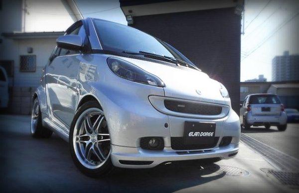 smart /スマートフォーツークーペ ＢＲＡＢＵＳ　エクスクルーシブ限