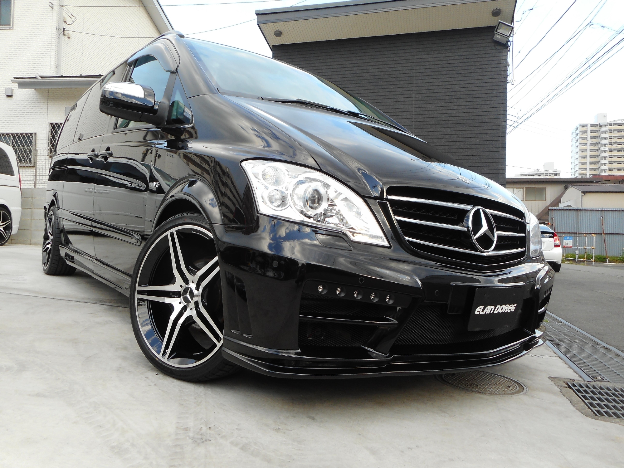 1236 M-Benz V350Ｌ AMBIE BLACK-BISON限定22点装備❢