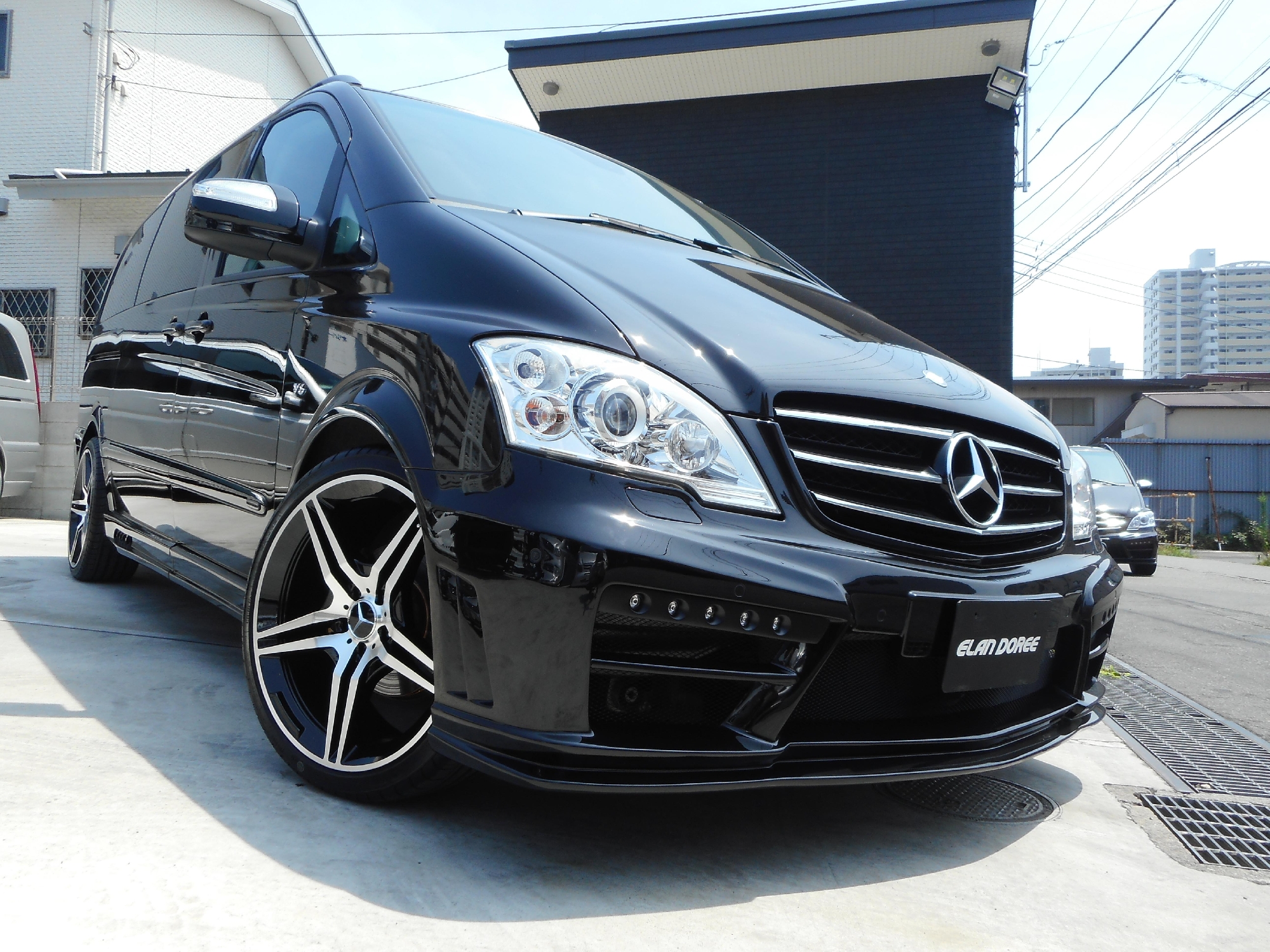 7479 M-Benz V350L AMBIEN BLACK-BISON限定19点装備❢