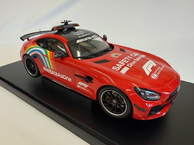 メルセデスベンツ　AMG GT-Rセーフティーカー